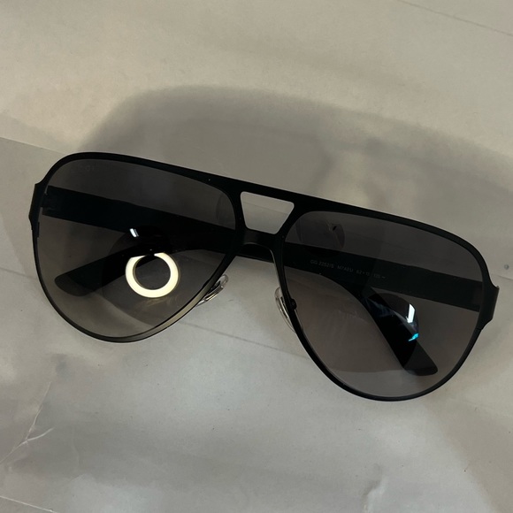 Rare large Gucci sunglasses - Picture 3 of 4